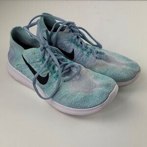 Nike Women's Aqua and Black Athletic Shoes